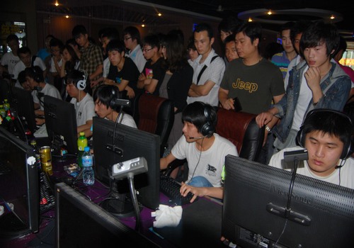 解说预测今日赛果：全员认为会战胜，仅957一人认为会打满五局